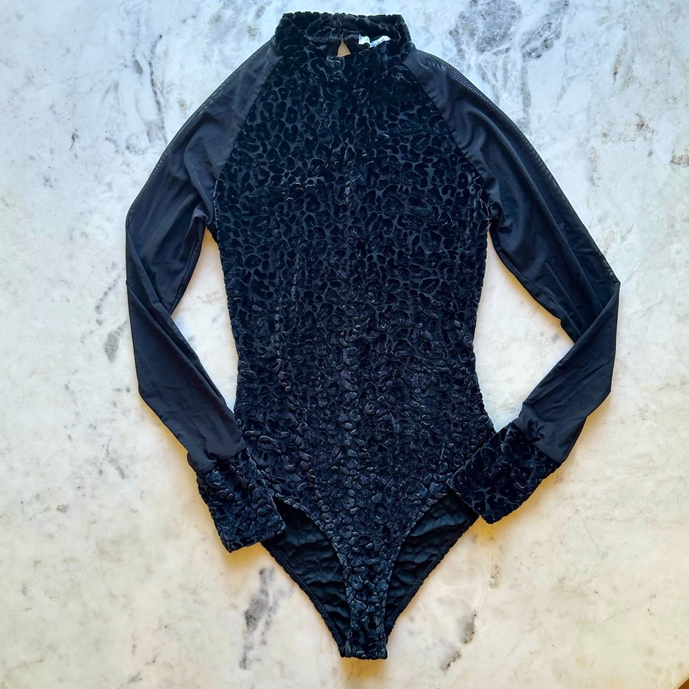 Charlotte Russe Leopard print bodysuit. Size-small